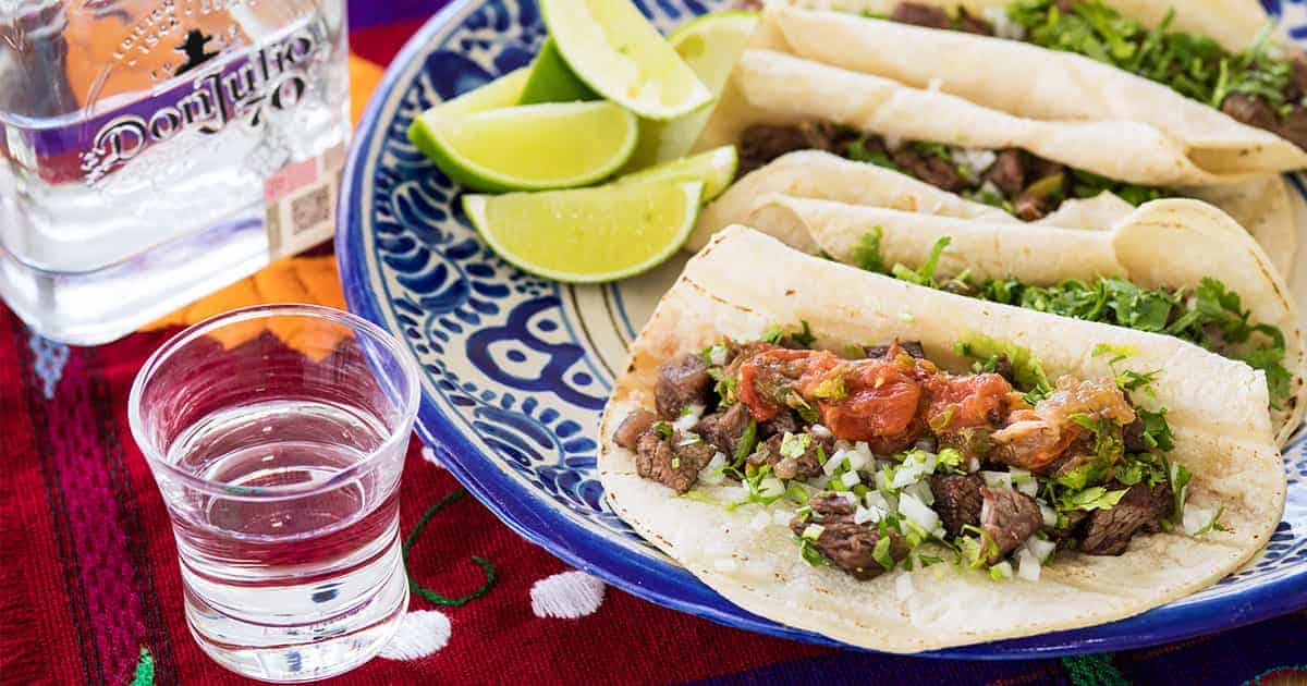 いま”メキシコ飲み”が熱い！　本場のシェフが教えてくれたメキシコのレシピ【第1回：牛肉のタコス】