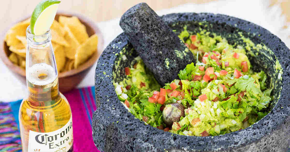 いま”メキシコ飲み”が熱い！　本場のシェフが教えてくれたメキシコのレシピ【第4回：ワカモレ】