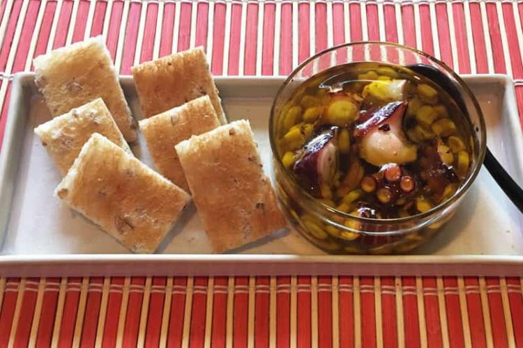 あえるパスタソース（燻製ベーコンのペペロンチーノ）