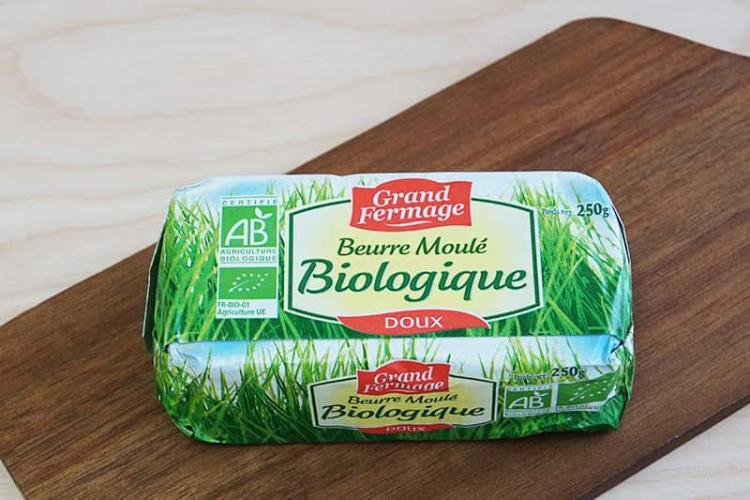 バターは無塩バターで、しかも「グラスフェッドバター」でなければいけない