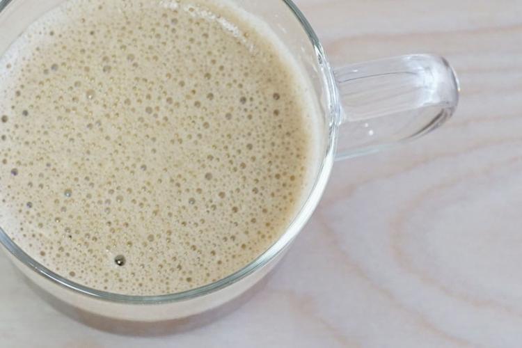 上から見るとこんなふうに美味しそうに泡立っています