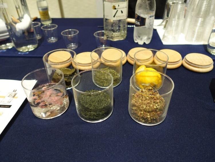 ジンで使っているボタニカルの展示