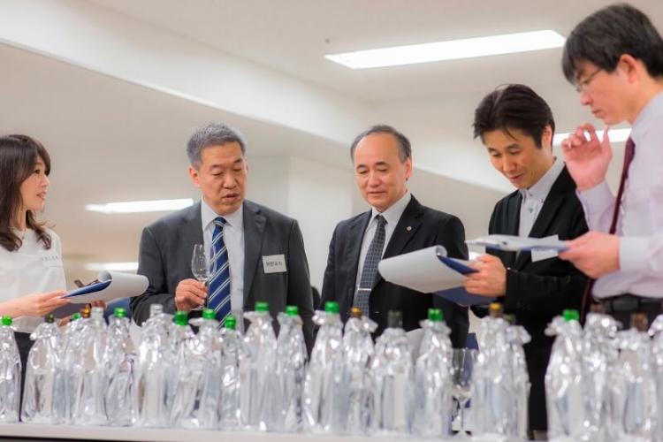 チームリーダーは日本を代表する酒造技術者たち03