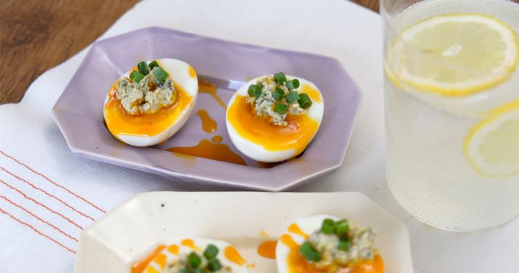 ごま油香る半熟卵のタルタル風