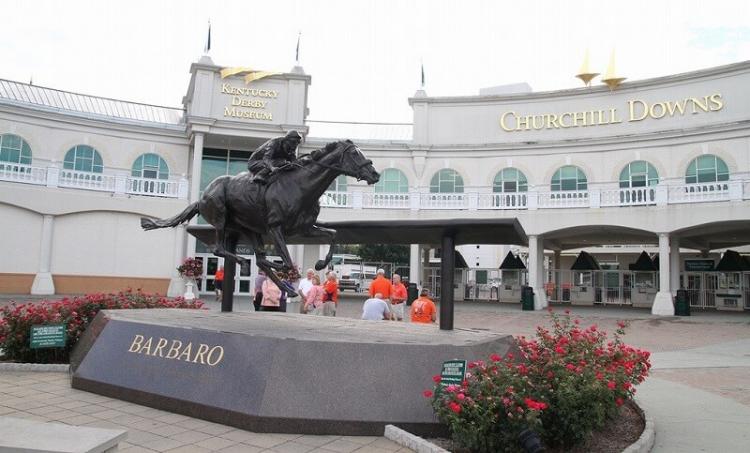 ケンタッキーダービーの会場となる競馬場。併設されたミュージアムも楽しい