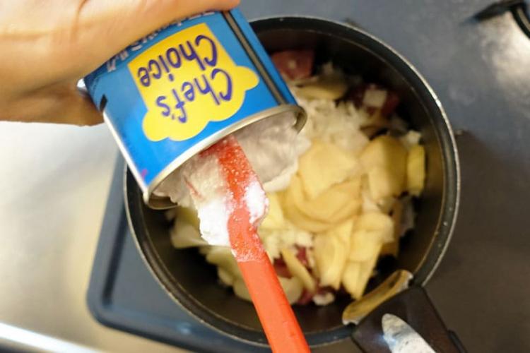 ココナツミルクを入れる