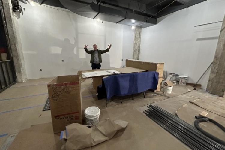 建設中のセミナールーム